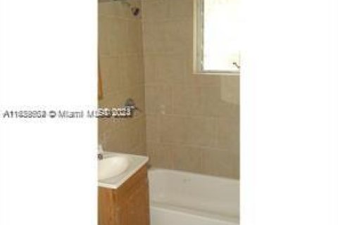 Condominio en venta en Miami Beach, Florida, 36.23 m2 № 1330499 - foto 4