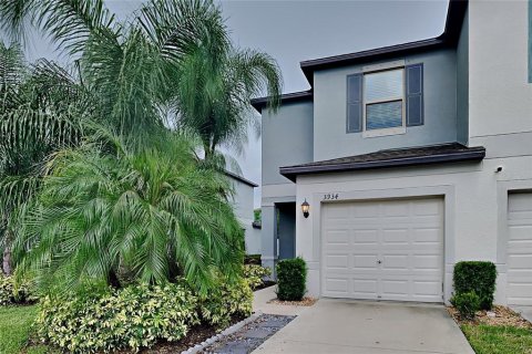 Townhouse in Tampa, Florida 2 bedrooms, 143.81 sq.m. № 1424441 - photo 1