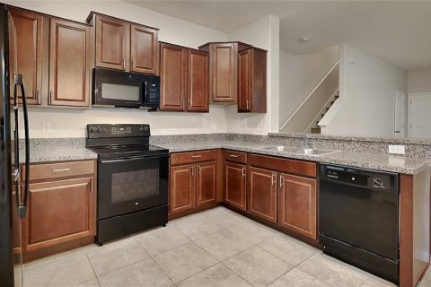 Townhouse in Tampa, Florida 2 bedrooms, 143.81 sq.m. № 1424441 - photo 6