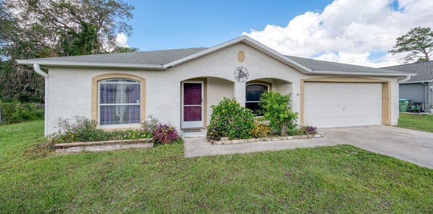 House in Deltona, Florida 3 bedrooms, 118.36 sq.m. № 1424375