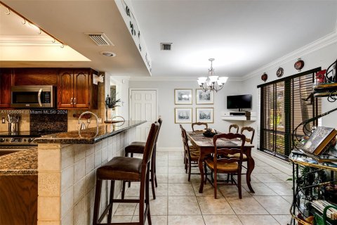 Adosado en venta en Palm Beach Gardens, Florida, 3 dormitorios, 184.23 m2 № 1173057 - foto 11