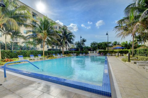 Condominio en venta en West Palm Beach, Florida, 2 dormitorios, 141.49 m2 № 320431 - foto 29
