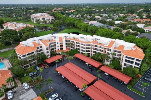 Copropriété à vendre à Boca Raton, Floride: 2 chambres, 128.39 m2 № 762963 - photo 3