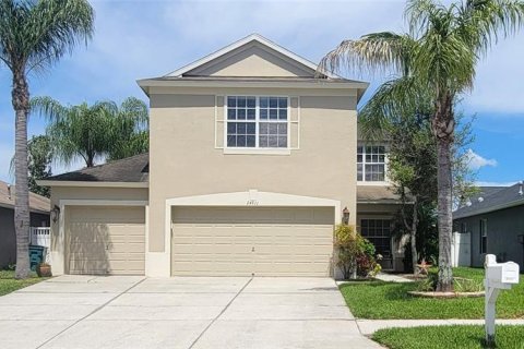 Casa en venta en Lutz, Florida, 3 dormitorios, 209.4 m2 № 1113794 - foto 1