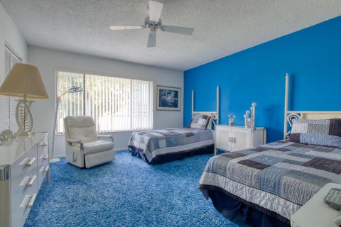 Купить таунхаус в Лейк-Уорт, Флорида 3 спальни, 139.54м2, № 1155654 - фото 6
