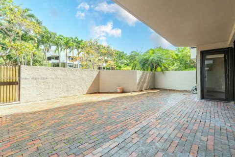 Copropriété à vendre à Key Biscayne, Floride: 2 chambres, 135.08 m2 № 1357120 - photo 12