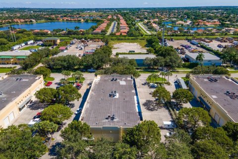 Commercial property in Wellington, Florida № 830403 - photo 3