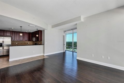 Condominio en venta en Orlando, Florida, 2 dormitorios, 111.3 m2 № 577445 - foto 10