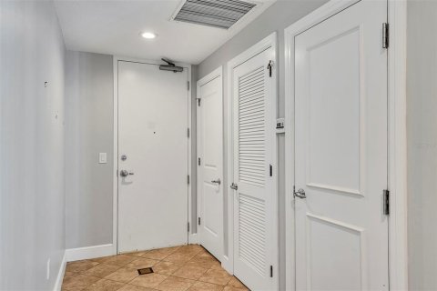 Condominio en venta en Orlando, Florida, 2 dormitorios, 111.3 m2 № 577445 - foto 7
