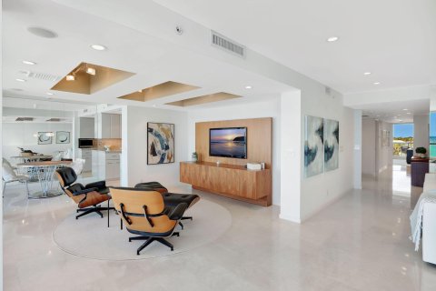 Copropriété à vendre à Highland Beach, Floride: 2 chambres, 190.45 m2 № 888172 - photo 24
