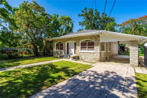 Villa ou maison à louer à Miami, Floride: 2 chambres, 104.98 m2 № 1357036 - photo 24