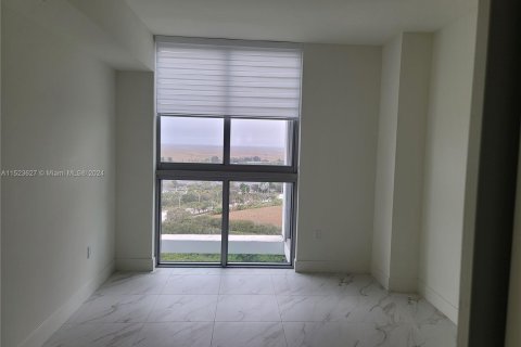 Condominio en venta en Sunrise, Florida, 2 dormitorios, 91.97 m2 № 981201 - foto 23