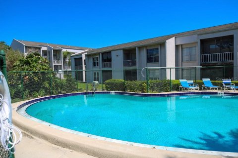 Condo in Clearwater, Florida, 1 bedroom  № 1420739 - photo 24