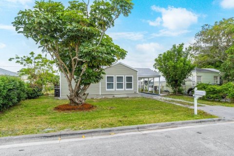 Villa ou maison à vendre à West Palm Beach, Floride: 2 chambres, 70.7 m2 № 1119967 - photo 24