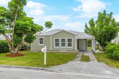 Villa ou maison à vendre à West Palm Beach, Floride: 2 chambres, 70.7 m2 № 1119967 - photo 26