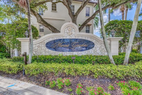 Touwnhouse à vendre à Palm Beach Gardens, Floride: 3 chambres, 299.52 m2 № 1120055 - photo 10
