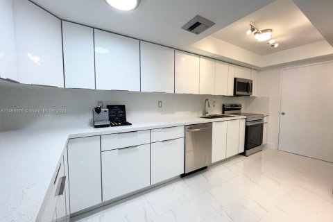 Copropriété à vendre à Aventura, Floride: 2 chambres, 116.22 m2 № 873270 - photo 29