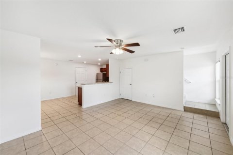 Touwnhouse à vendre à Kissimmee, Floride: 3 chambres, 117.99 m2 № 1343694 - photo 5