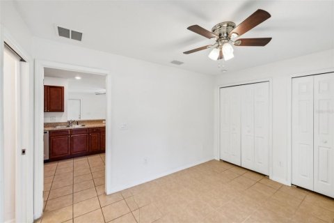 Townhouse in Kissimmee, Florida 3 bedrooms, 117.99 sq.m. № 1343694 - photo 19