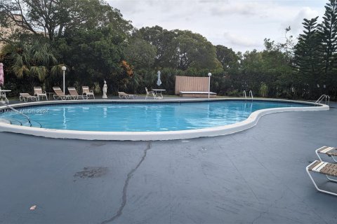 Copropriété à vendre à Lauderdale Lakes, Floride: 2 chambres, 93.83 m2 № 929484 - photo 29