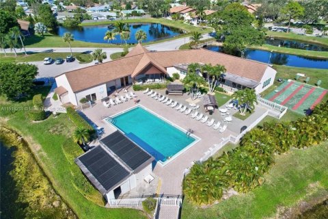 Casa en venta en Stuart, Florida, 2 dormitorios, 100.71 m2 № 965551 - foto 18