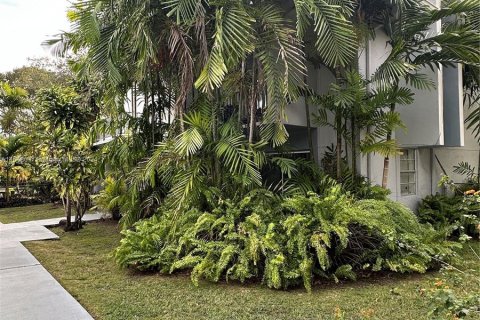 Купить кондоминиум в Майами, Флорида 2 спальни, 93.83м2, № 965553 - фото 7