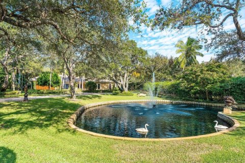 Villa ou maison à vendre à Palm Beach Gardens, Floride: 7 chambres, 1620.22 m2 № 748017 - photo 12