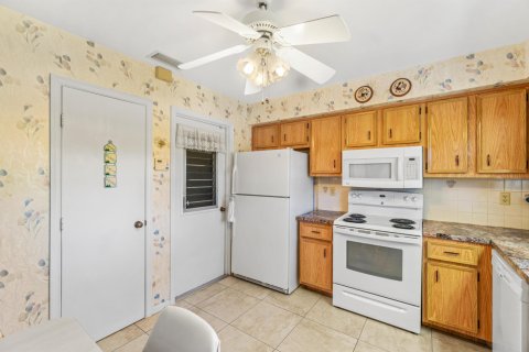 Casa en venta en Boynton Beach, Florida, 2 dormitorios, 130.06 m2 № 1120010 - foto 18