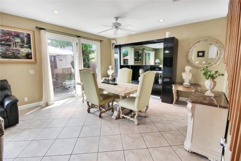 Adosado en venta en Coconut Creek, Florida, 3 dormitorios, 150.13 m2 № 1119965 - foto 17