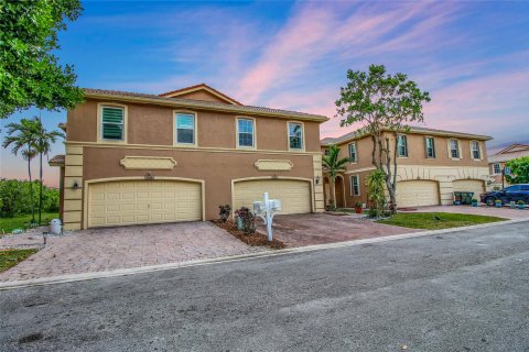 Touwnhouse à vendre à Coconut Creek, Floride: 3 chambres, 150.13 m2 № 1119965 - photo 23