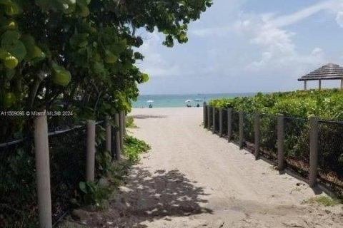 Condominio en venta en Hollywood, Florida, 31.59 m2 № 1360326 - foto 10