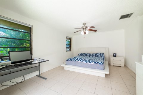 Touwnhouse à vendre à Hollywood, Floride: 3 chambres, 150.04 m2 № 954805 - photo 10