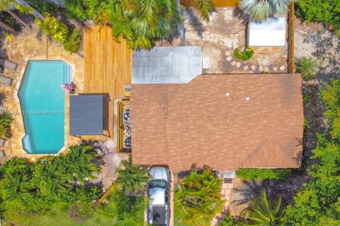 Villa ou maison à vendre à Hollywood, Floride: 3 chambres, 117.71 m2 № 1185975 - photo 24