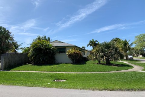 House in Palm Beach Gardens, Florida 3 bedrooms, 102.19 sq.m. № 1172319 - photo 16