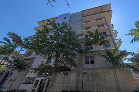 Condo in Fort Lauderdale, Florida, 1 bedroom  № 970390 - photo 11