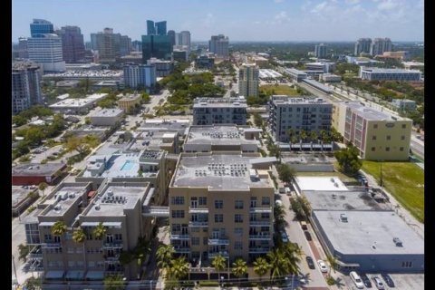 Condo in Fort Lauderdale, Florida, 1 bedroom  № 970390 - photo 8