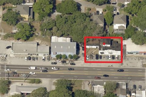 Commercial property in Tampa, Florida 400.41 sq.m. № 295776 - photo 1