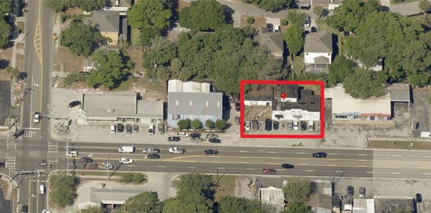 Commercial property in Tampa, Florida 400.41 sq.m. № 295776