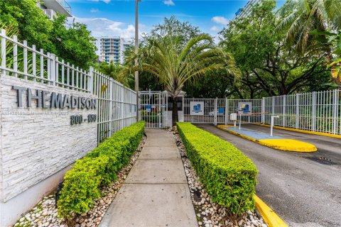 Copropriété à vendre à Miami, Floride: 2 chambres, 84.91 m2 № 657633 - photo 1