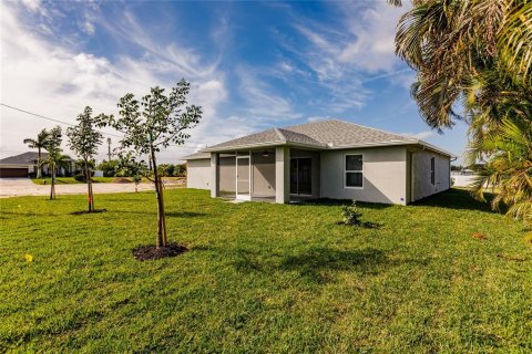 Villa ou maison à vendre à Cape Coral, Floride: 4 chambres, 168.06 m2 № 1347019 - photo 18