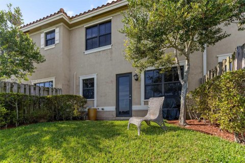 Adosado en venta en Parkland, Florida, 3 dormitorios, 174.19 m2 № 886280 - foto 5