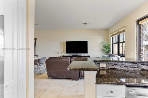 Adosado en venta en Parkland, Florida, 3 dormitorios, 174.19 m2 № 886280 - foto 14