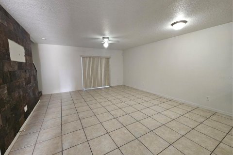 Copropriété à vendre à Orlando, Floride: 3 chambres, 138.89 m2 № 1297477 - photo 11