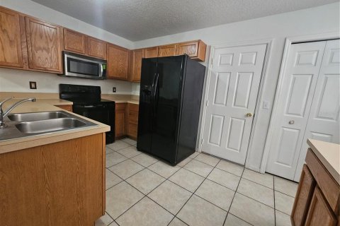 Condo in Orlando, Florida, 3 bedrooms  № 1297477 - photo 8