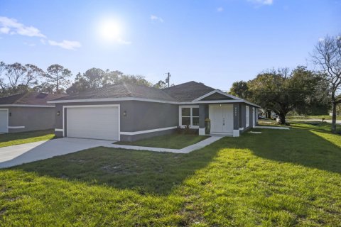Villa ou maison à vendre à Vero Beach, Floride: 3 chambres, 181.07 m2 № 1093459 - photo 2