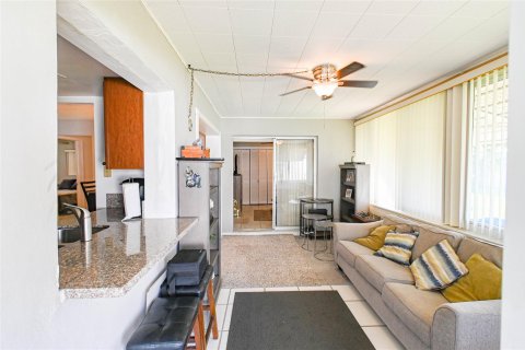 Casa en venta en Pompano Beach, Florida, 2 dormitorios, 96.06 m2 № 1093370 - foto 10