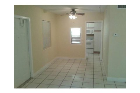 Copropriété à vendre à Pompano Beach, Floride: 2 chambres, 78.97 m2 № 976549 - photo 8