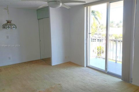 Condo in Fort Lauderdale, Florida, 1 bedroom  № 1395161 - photo 6