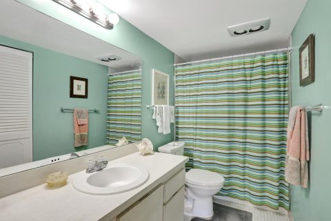 Condo in Fort Lauderdale, Florida, 2 bedrooms  № 986964 - photo 25