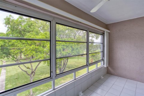 Copropriété à vendre à Tamarac, Floride: 1 chambre, 76.64 m2 № 1394721 - photo 9